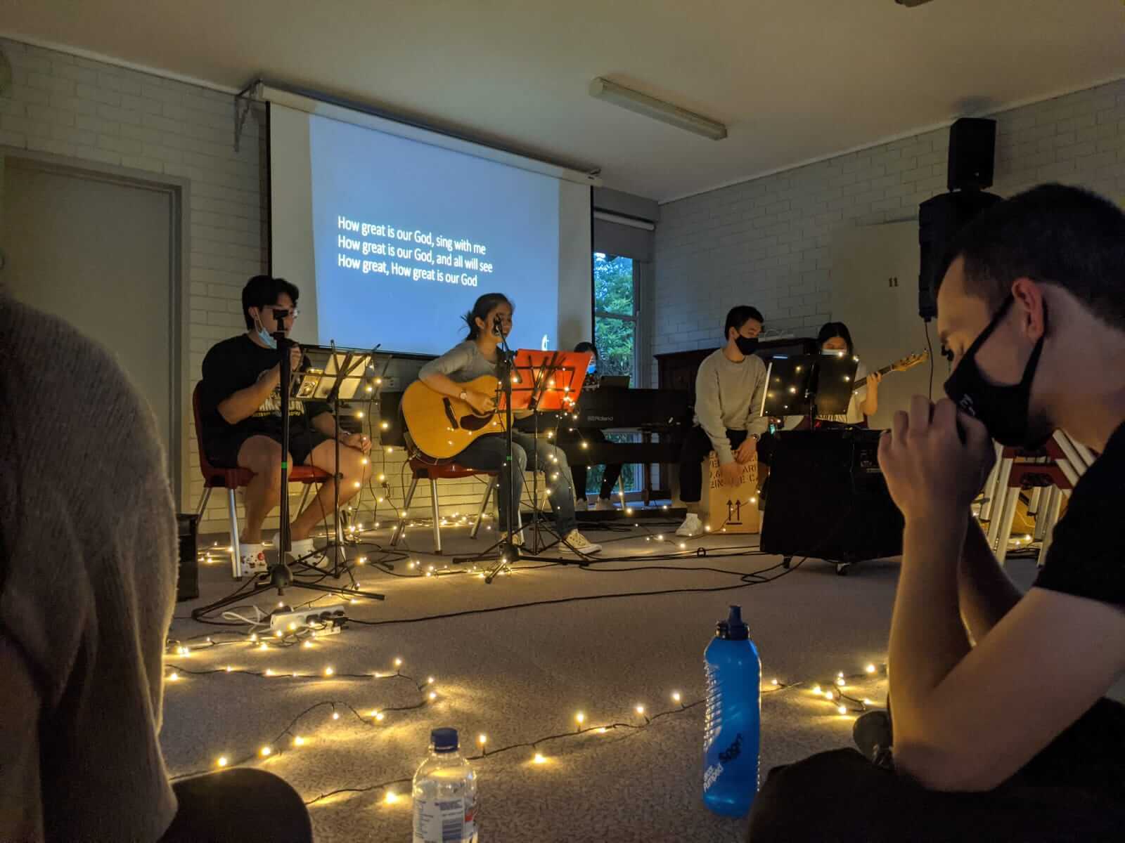 NextGen group from Carlton Methodist Church singing together NextGen group from Carlton Methodist Church singing together